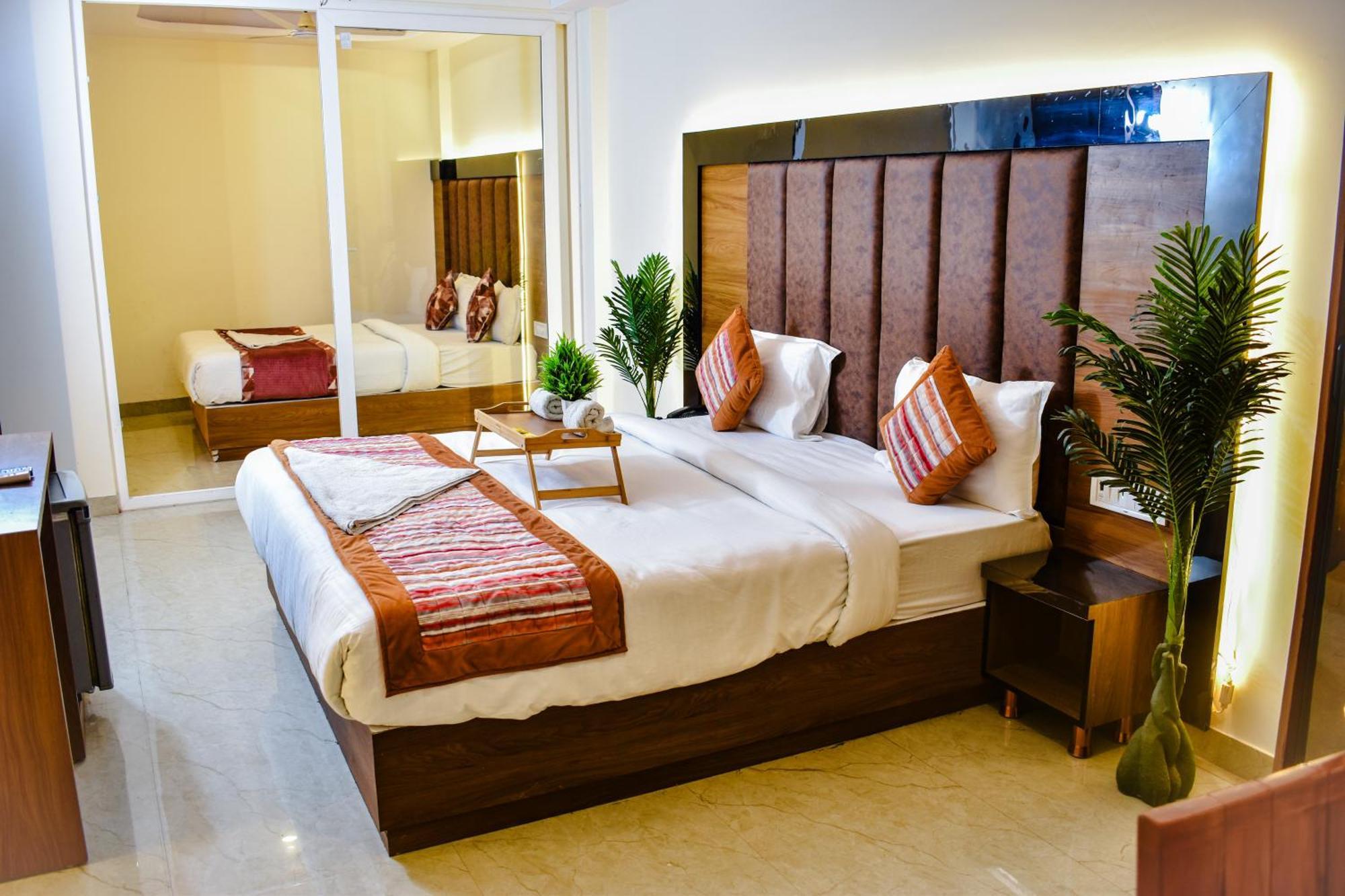 Hotel Yash Palace Нью-Делі Екстер'єр фото