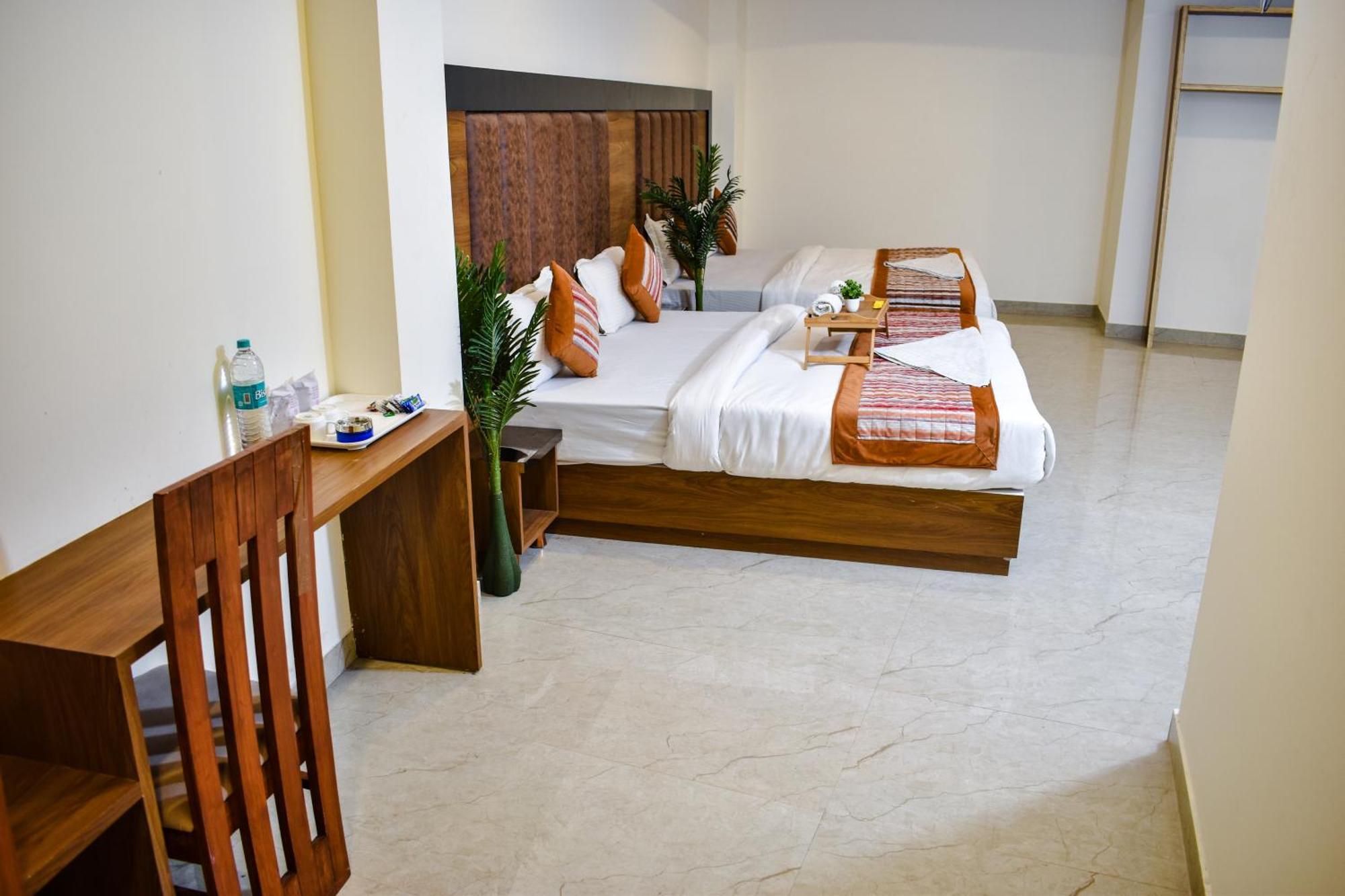 Hotel Yash Palace Нью-Делі Екстер'єр фото