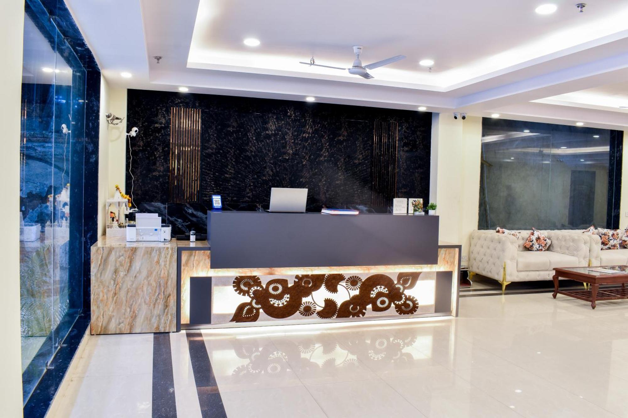 Hotel Yash Palace Нью-Делі Екстер'єр фото