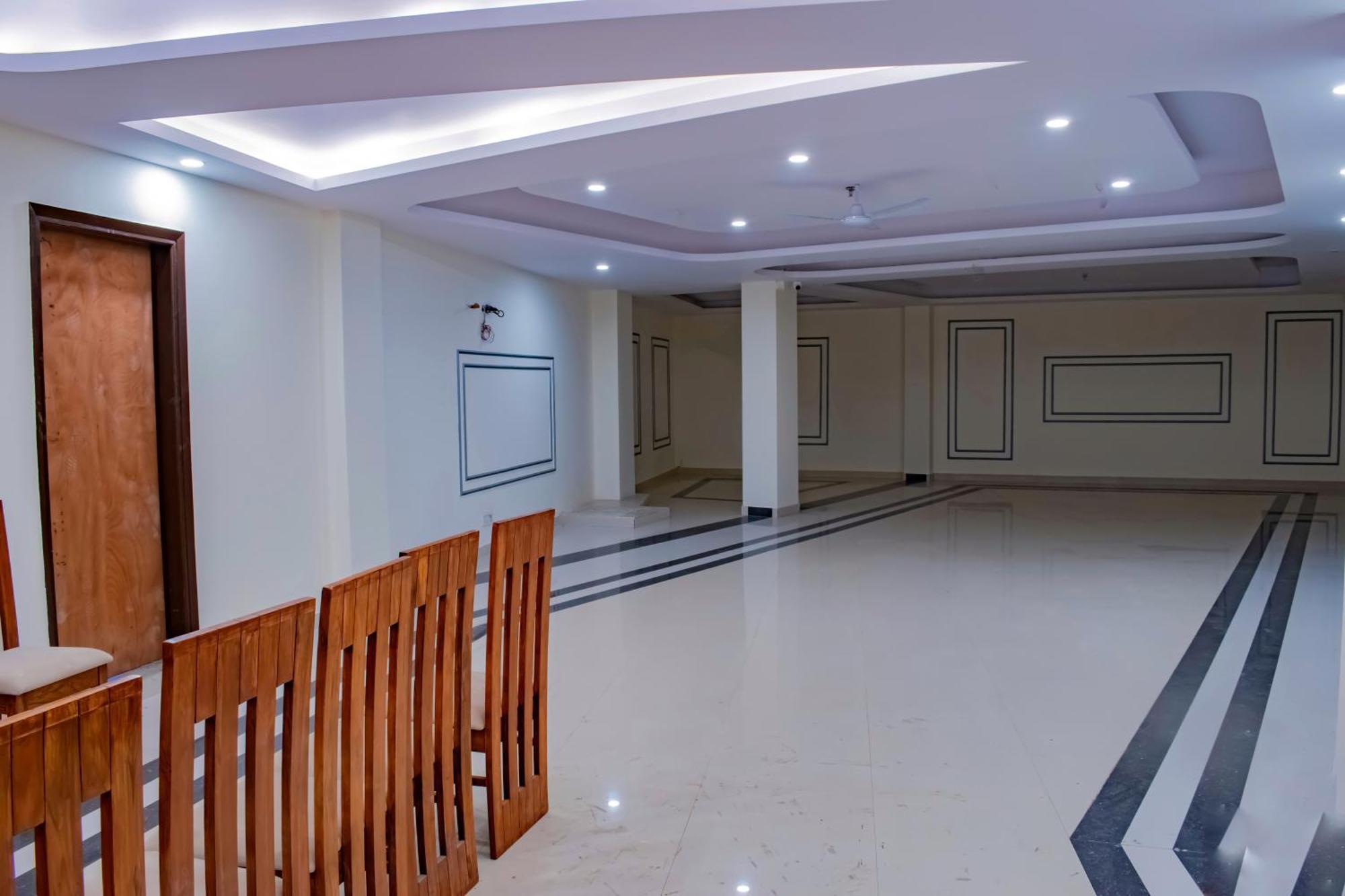 Hotel Yash Palace Нью-Делі Екстер'єр фото