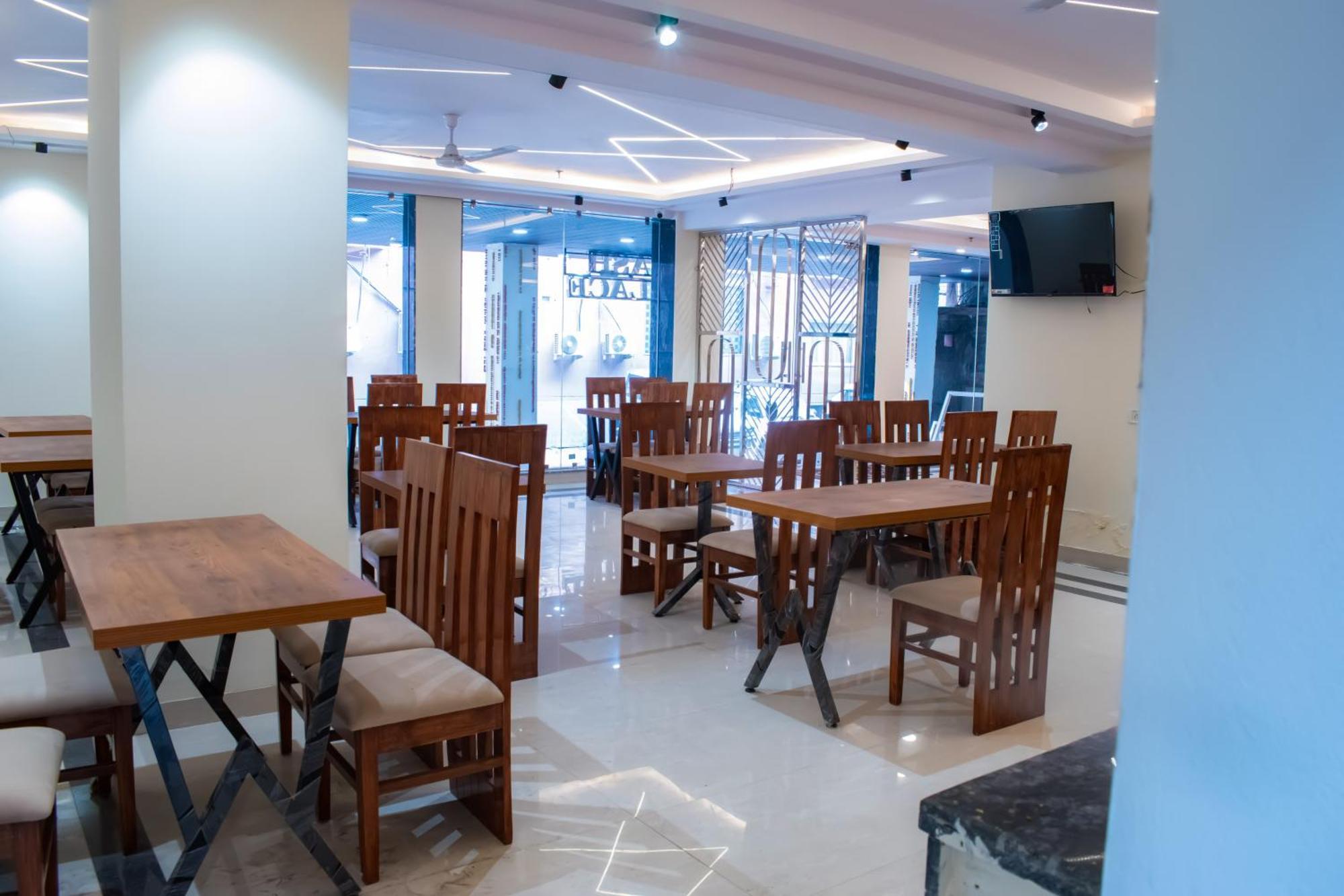 Hotel Yash Palace Нью-Делі Екстер'єр фото